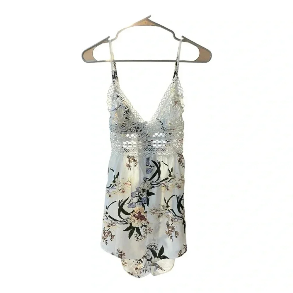 SHEIN romper/jumpsuit - Picture 3 of 5